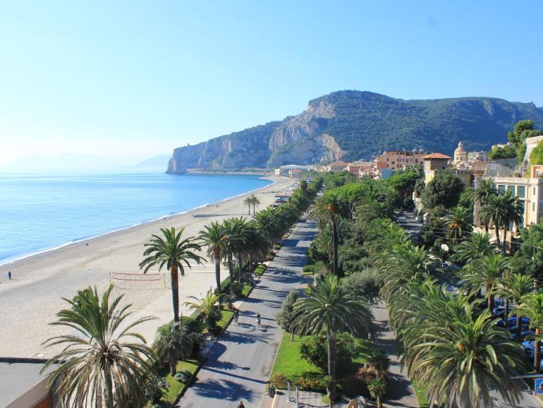 Mare 2* Finale Ligure